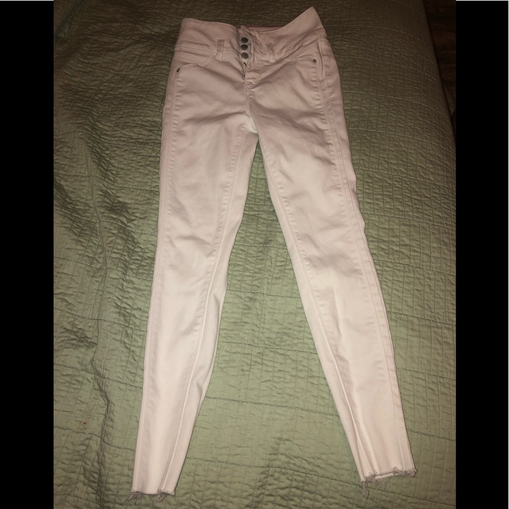 White high waisted skinny jeans